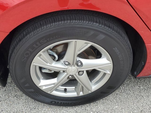 Used 2021 Hyundai Sonata SE FWD image 9
