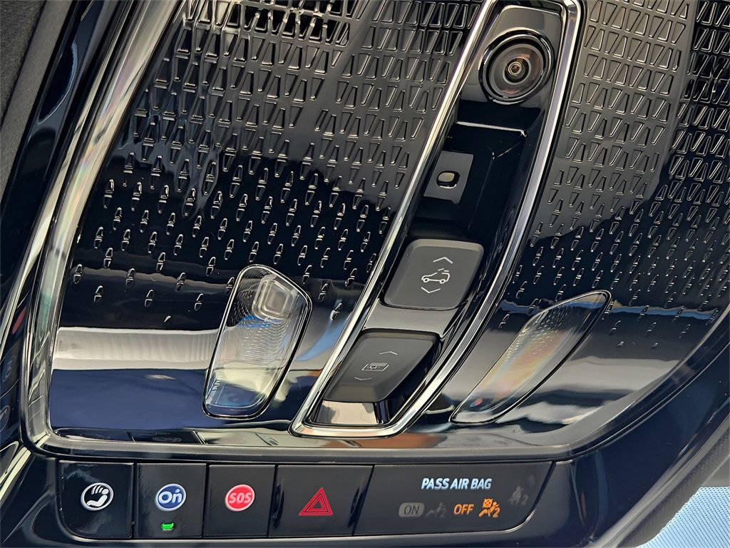 New 2026 Cadillac Vistiq Luxury image 26