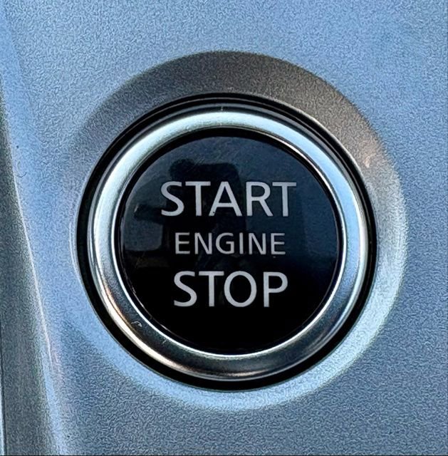 Used 2025 Nissan Altima 2.5 SR image 34