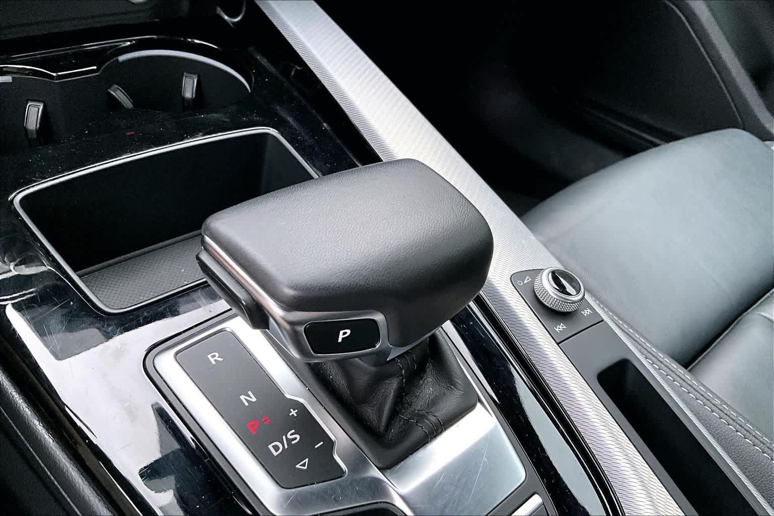 Used 2025 Audi A5 2.0T Premium Plus AWD/4WD image 29