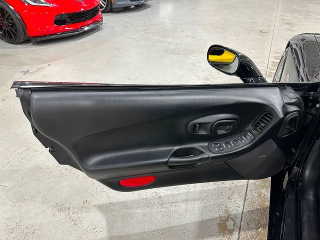 Used 2003 Chevrolet Corvette Z06 w/ Memory Package, 3 Drivers RWD image 14