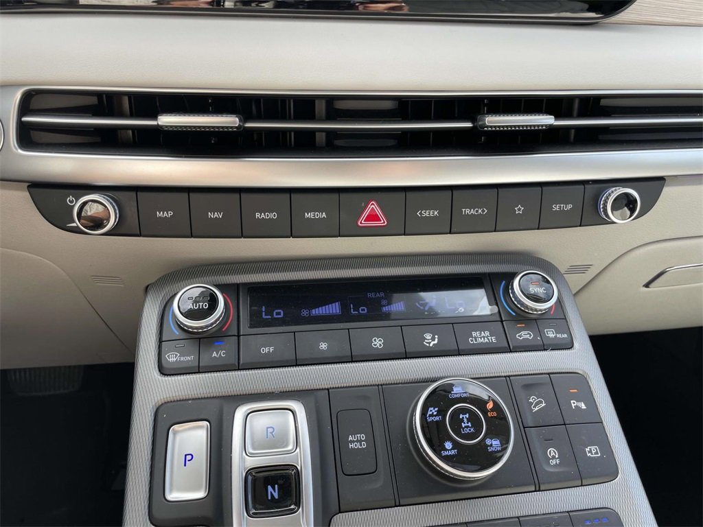 Certified 2024 Hyundai Palisade Limited image 29