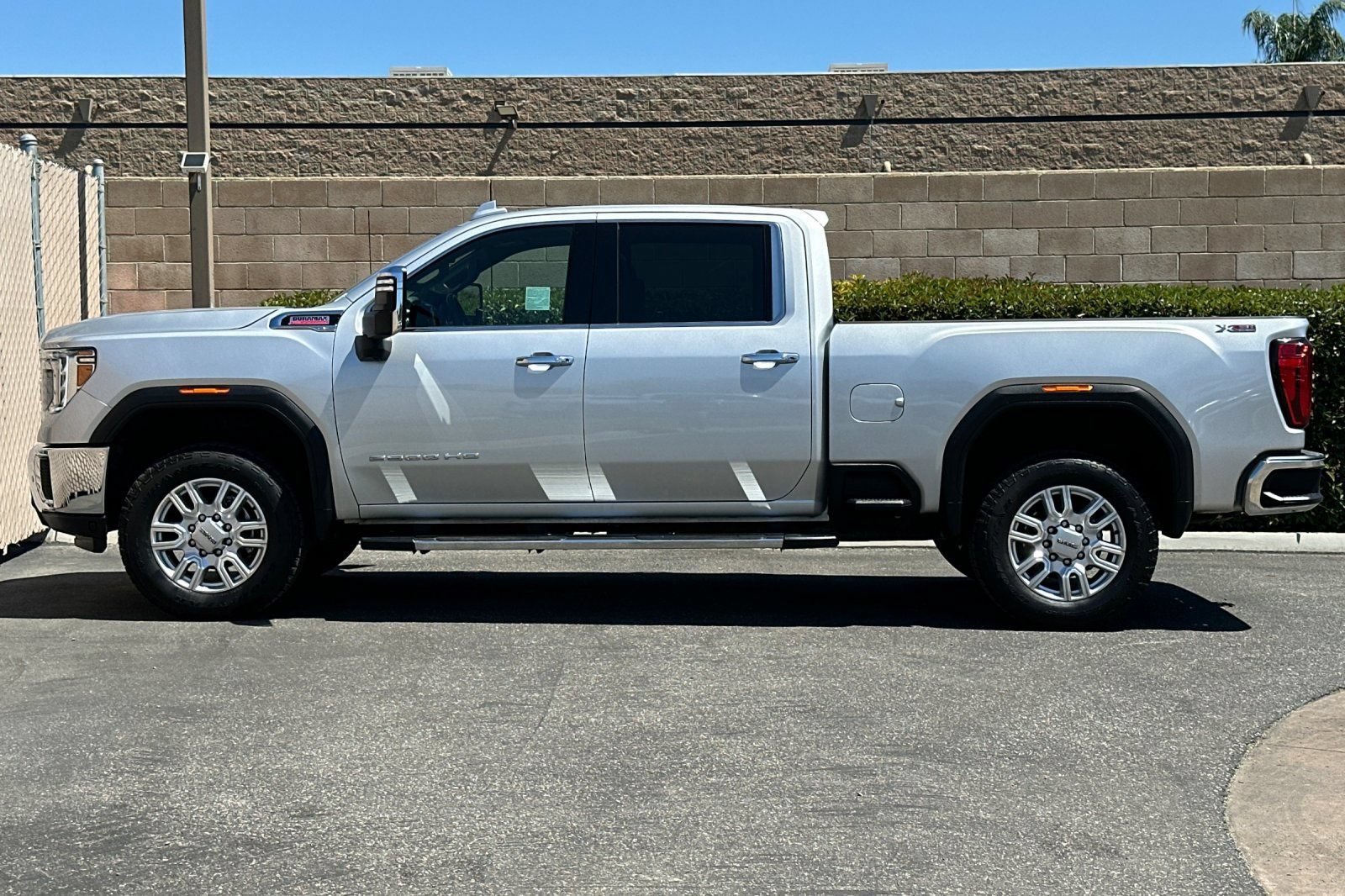 Certified 2023 GMC Sierra 2500 SLT w/ SLT Premium Package AWD/4WD image 7