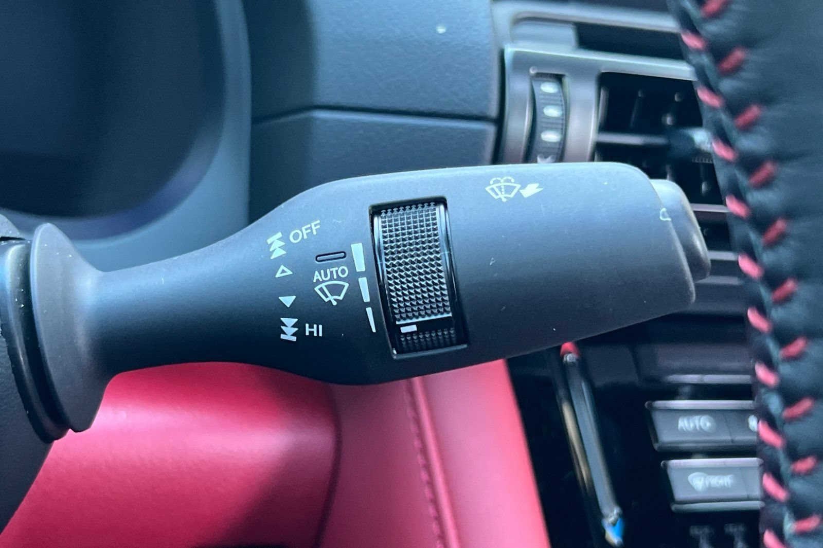 Used 2025 Lexus IS 350 F Sport RWD image 39