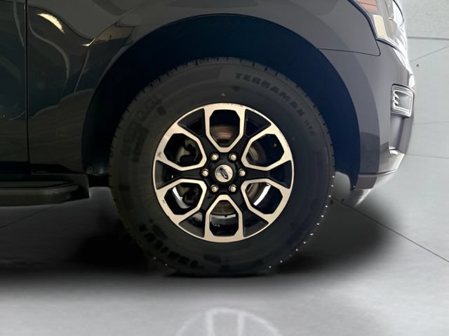 Used 2024 Ford Expedition XLT AWD/4WD image 8