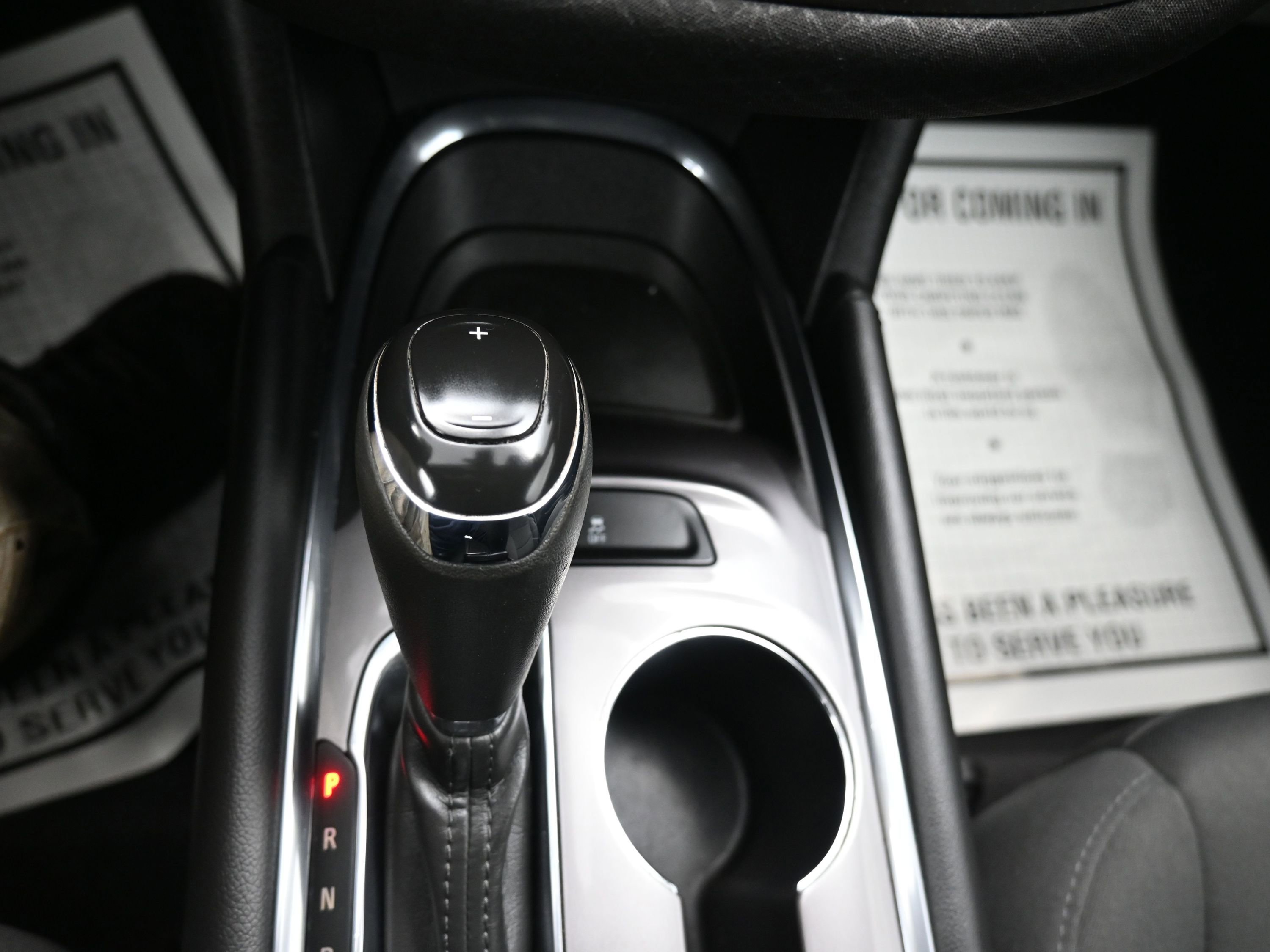 Used 2017 Chevrolet Malibu LT image 23