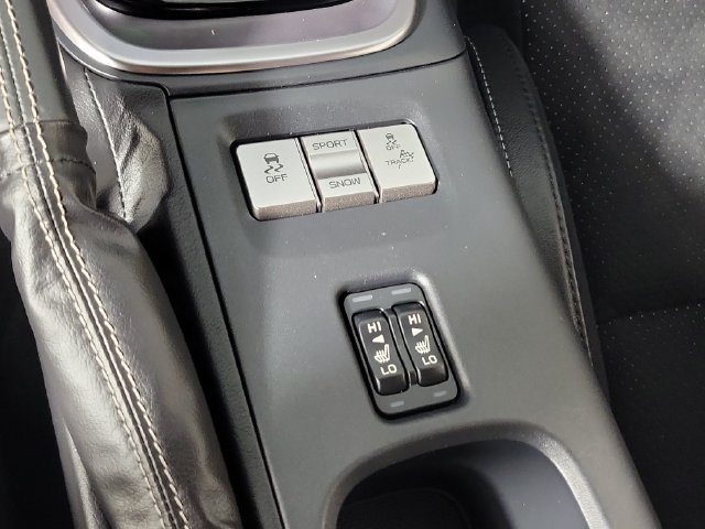 Used 2025 Toyota GR86 Premium RWD image 29