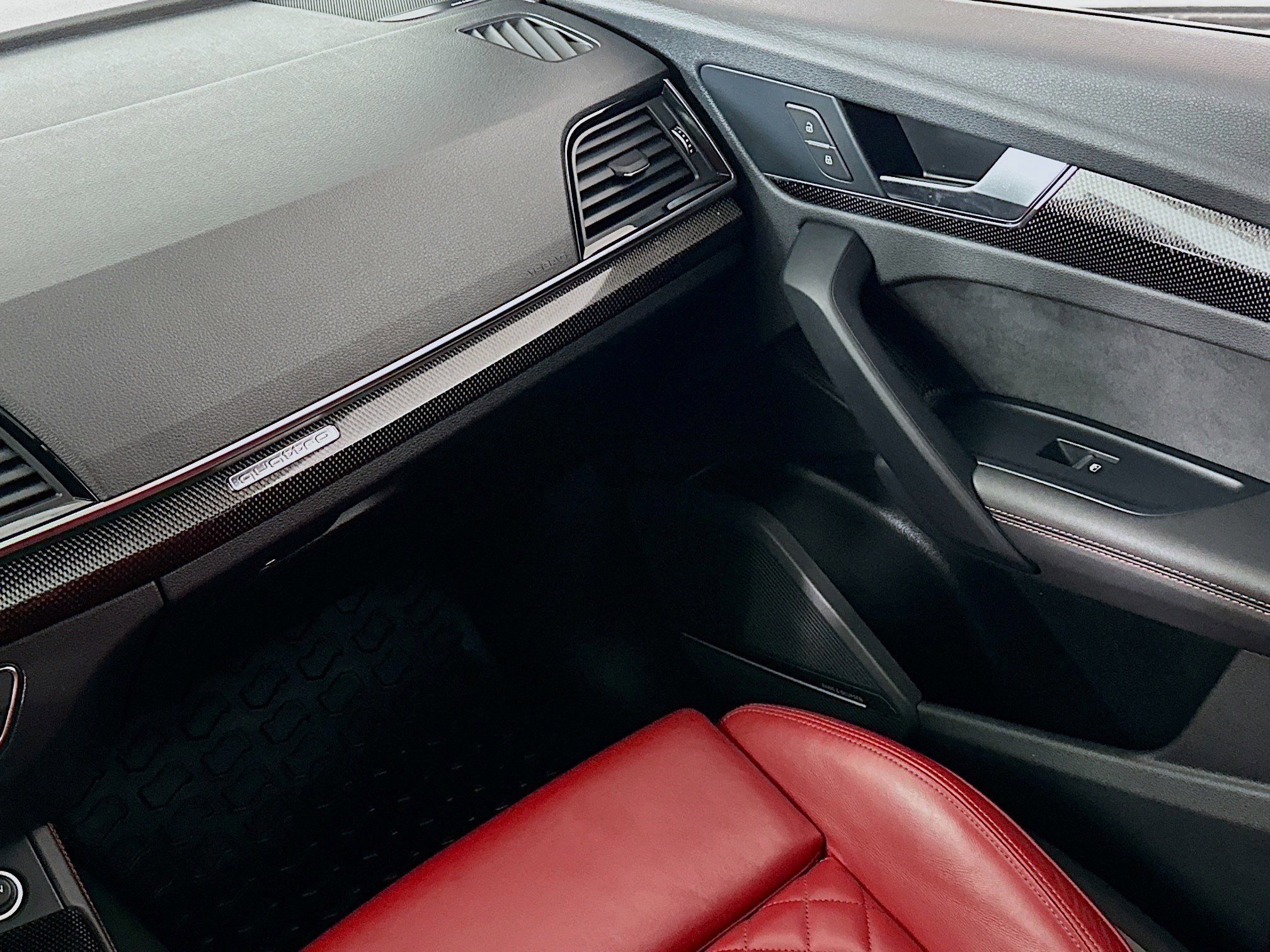 Used 2023 Audi SQ5 Premium Plus w/ Premium Plus Package image 22