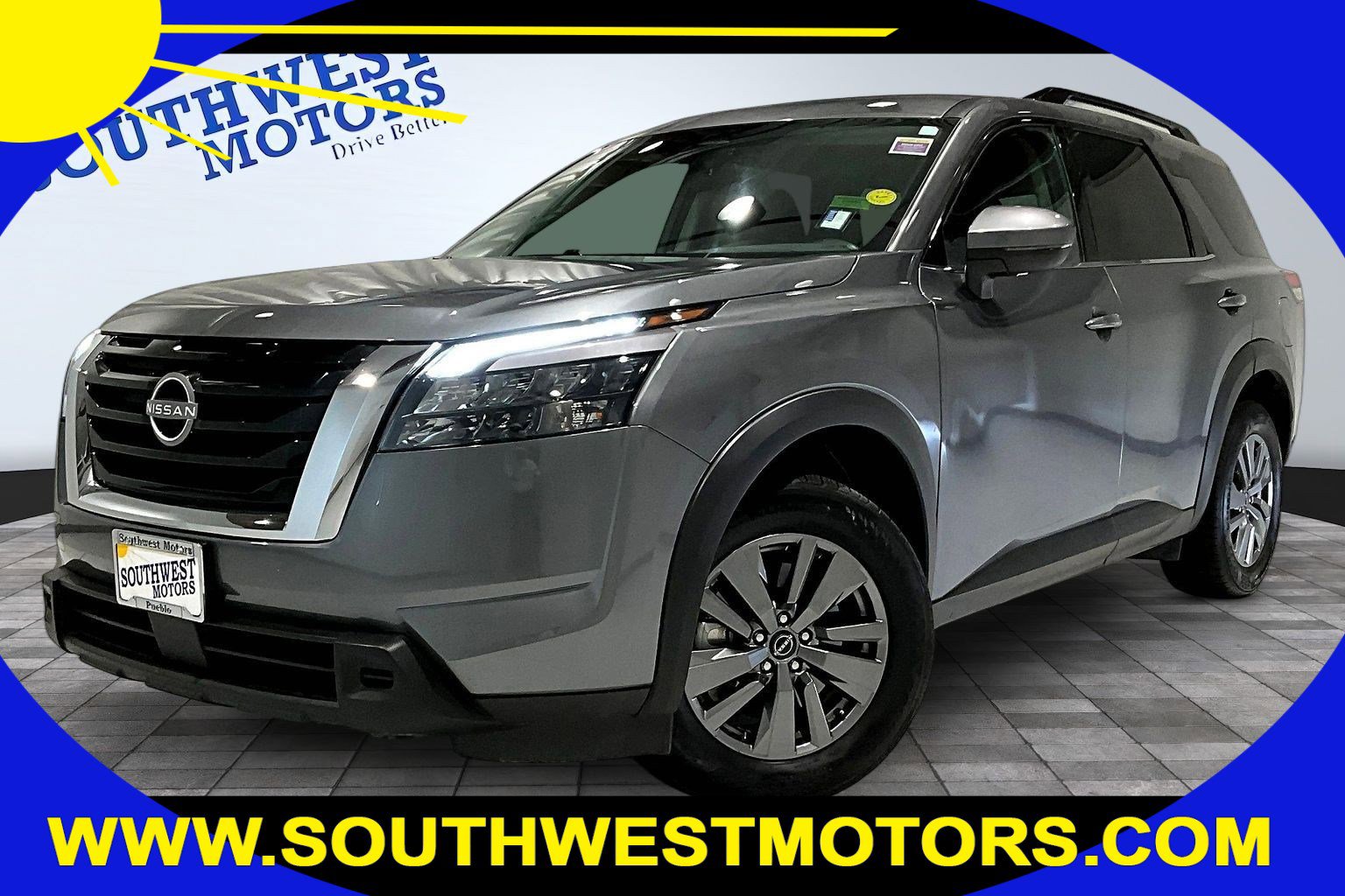 Used 2025 Nissan Pathfinder SV
