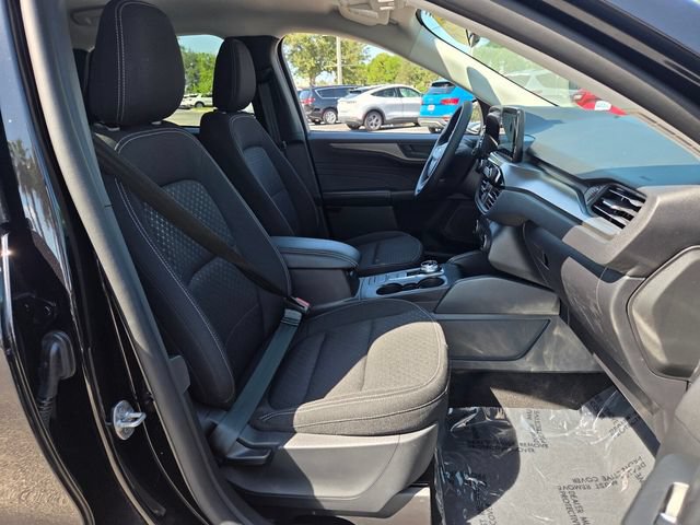 Used 2025 Ford Escape Active FWD image 19