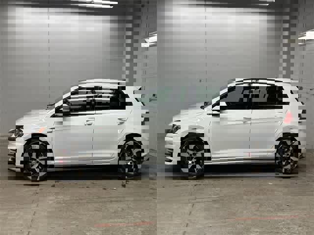 Used 2016 Volkswagen Golf 4-Door image 2