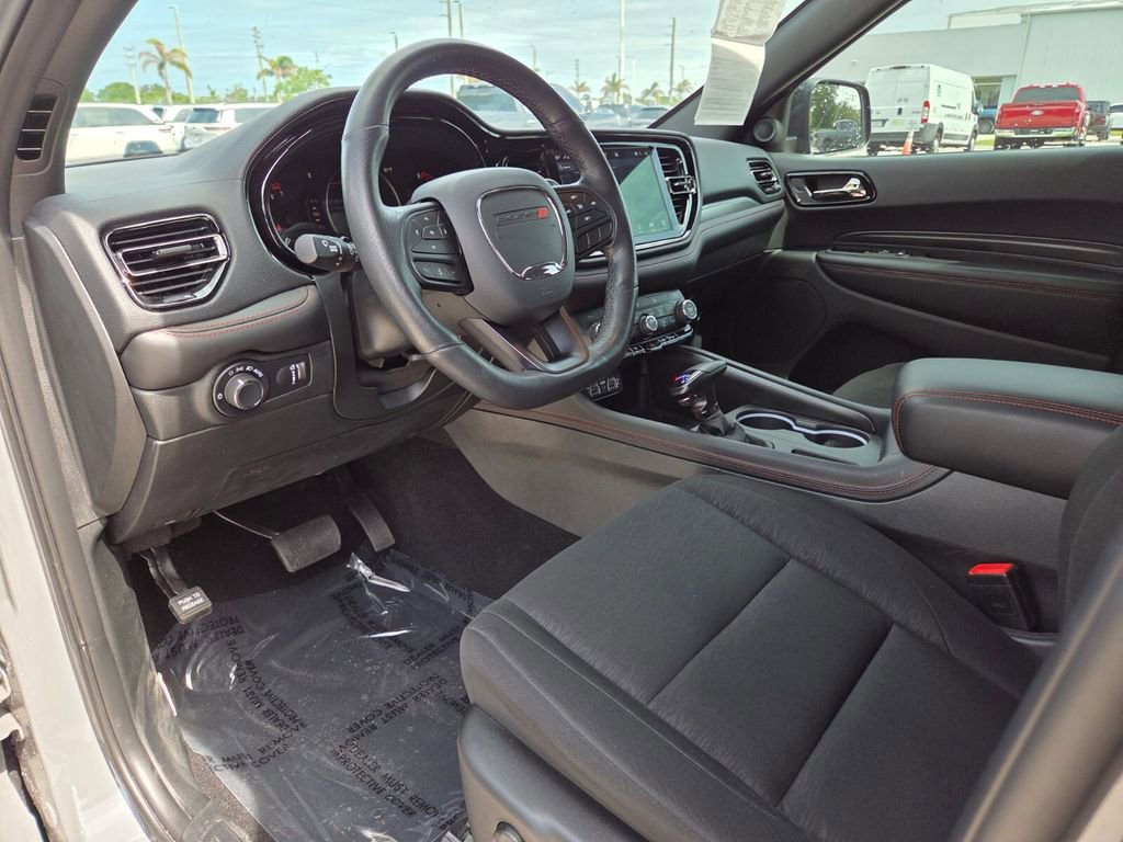 Used 2025 Dodge Durango GT w/ Blacktop Package RWD image 30