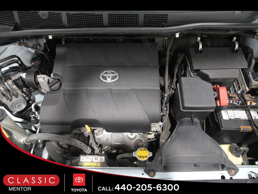 Used 2015 Toyota Sienna LE FWD image 21