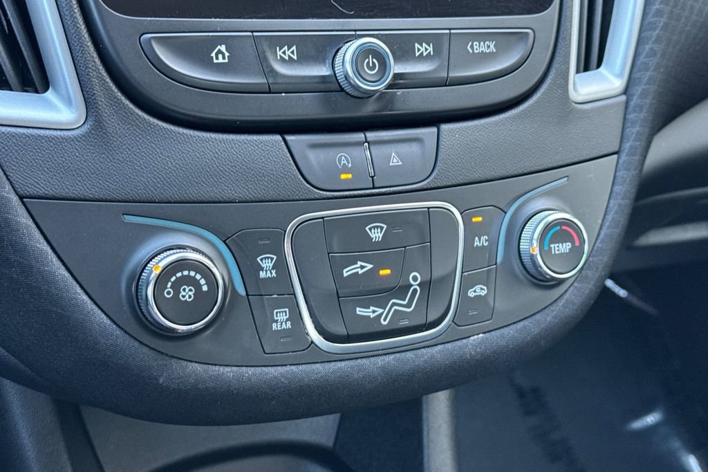 Used 2024 Chevrolet Malibu RS FWD image 22