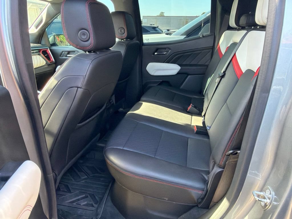 Used 2023 GMC Canyon AT4X AWD/4WD image 7