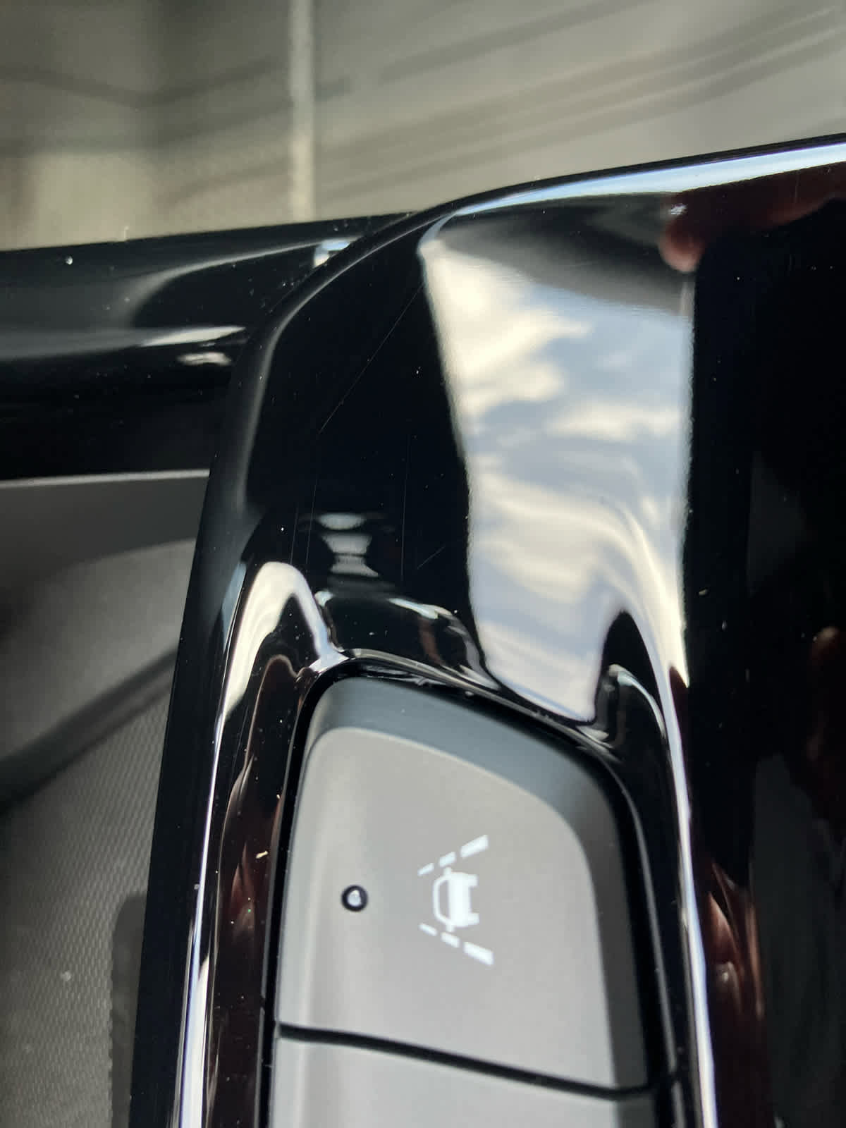 New 2026 Chevrolet Trax RS w/ Sunroof Package image 32