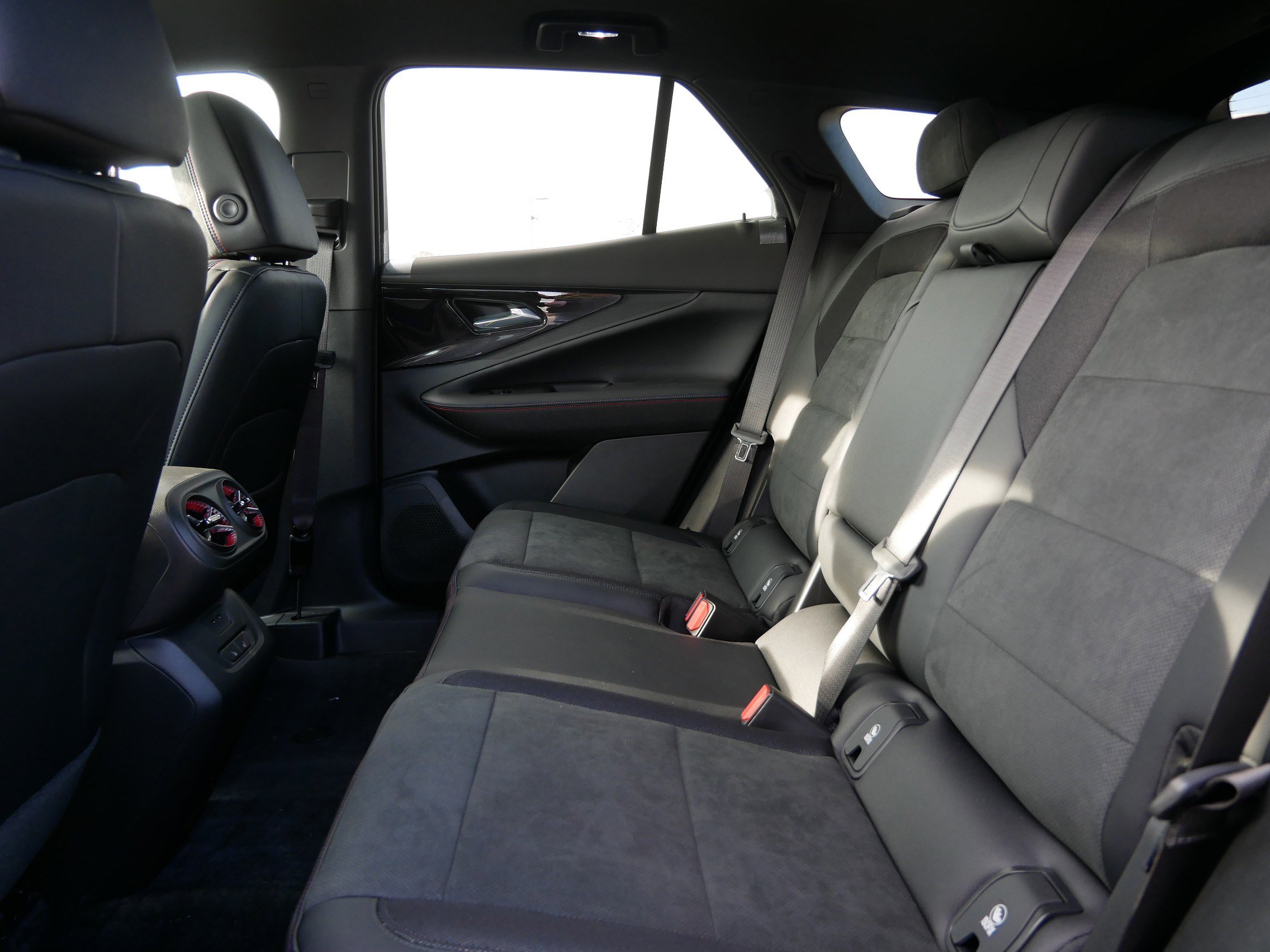 New 2026 Chevrolet Blazer EV RS image 5