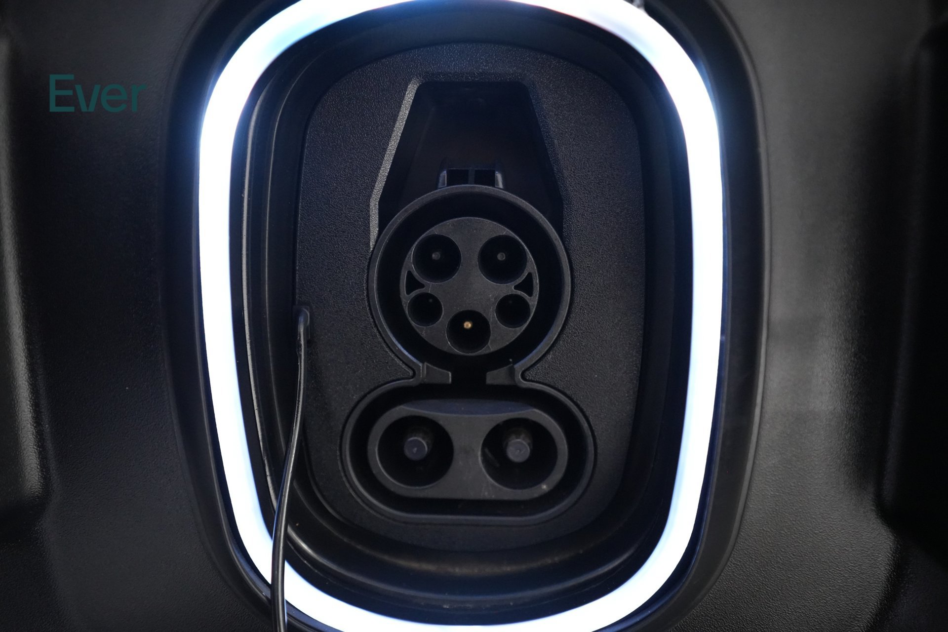 Used 2024 Chevrolet Silverado EV RST AWD/4WD image 11