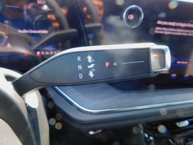 New 2026 Chevrolet Suburban LS w/ LPO, Dark Essentials Package image 22