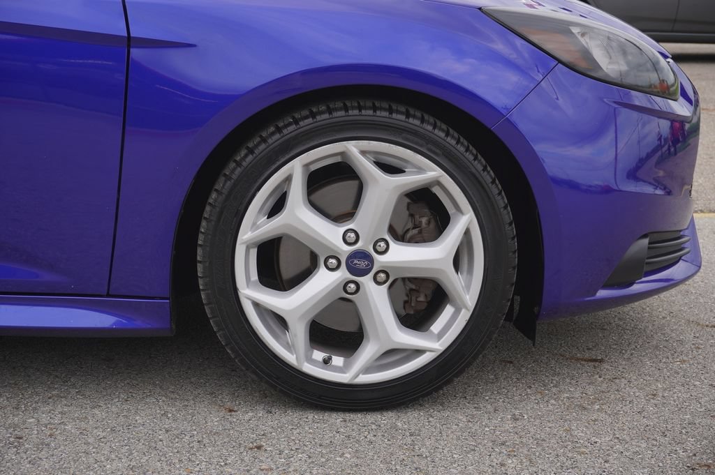 Used 2014 Ford Focus ST w/ Equipment Group 201A FWD image 13