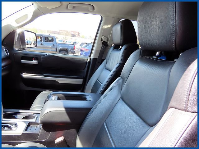 Used 2021 Toyota Tundra Limited w/ Limited Premium Package AWD/4WD image 14