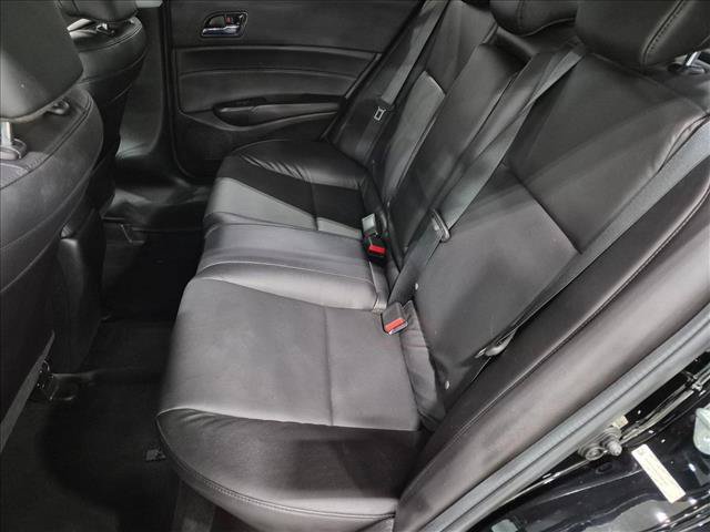 Used 2018 Acura ILX w/ AcuraWatch Plus Package FWD image 19