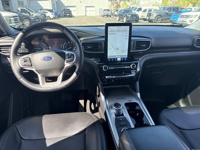 Used 2022 Ford Explorer Limited w/ Limited Technology Package AWD/4WD image 20