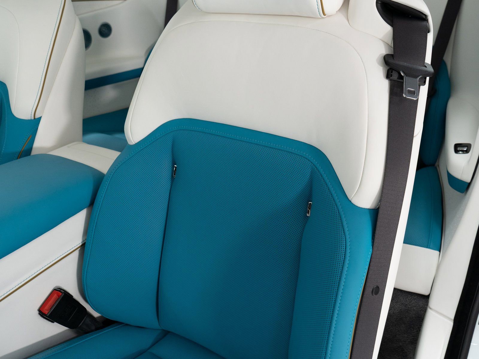 New 2026 Rolls-Royce Spectre Inspired By Primavera image 18