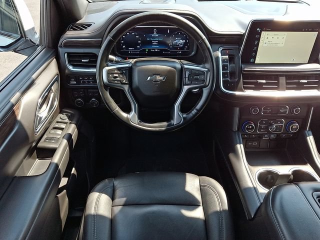 Used 2023 Chevrolet Tahoe Z71 w/ Luxury Package AWD/4WD image 13