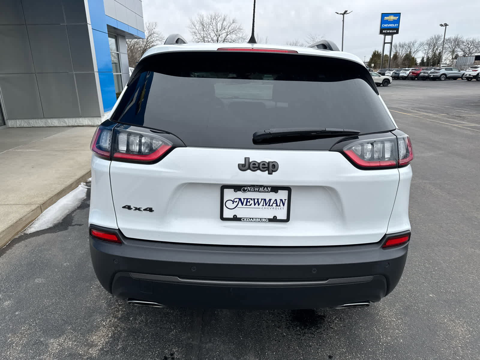 Used 2021 Jeep Cherokee Latitude Lux 80th Anniv w/ Quick Order Package 26U 80TH image 8