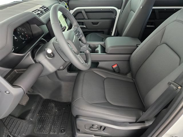 New 2026 Land Rover Defender 110 X-Dynamic SE AWD/4WD image 10
