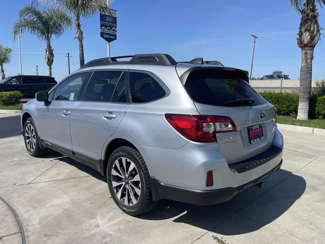 Used 2017 Subaru Outback 2.5i Limited image 6