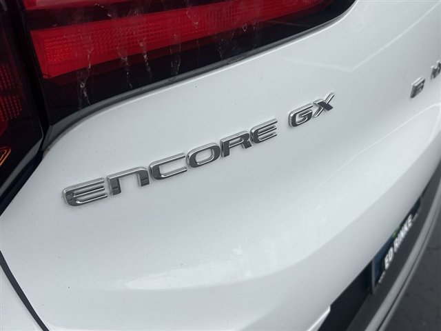 Certified 2024 Buick Encore GX Preferred w/ Comfort Package FWD image 30