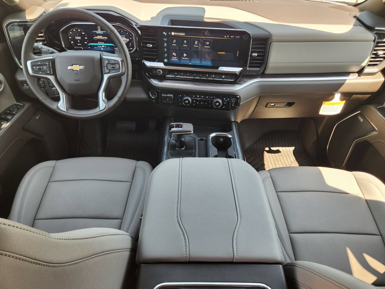 New 2026 Chevrolet Silverado 1500 LTZ w/ LTZ Premium Package AWD/4WD image 23