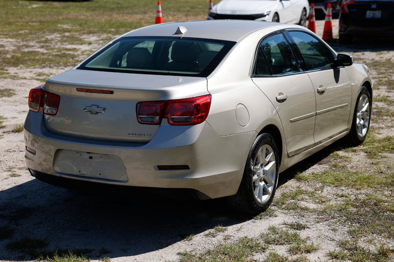 Used 2013 Chevrolet Malibu LT w/ Power Convenience Package FWD image 11