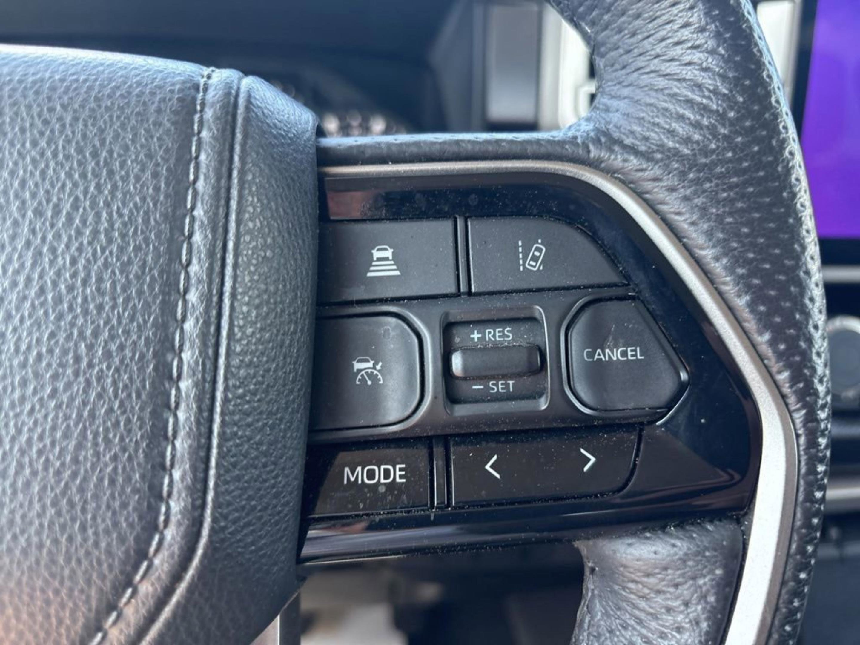 Used 2024 Toyota Tundra SR5 w/ SR5 Premium Package image 15