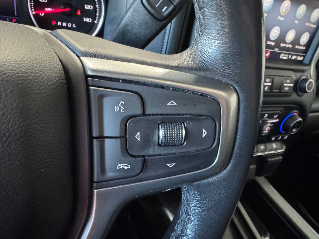 Used 2021 Chevrolet Silverado 1500 LTZ w/ LTZ Premium Package AWD/4WD image 17