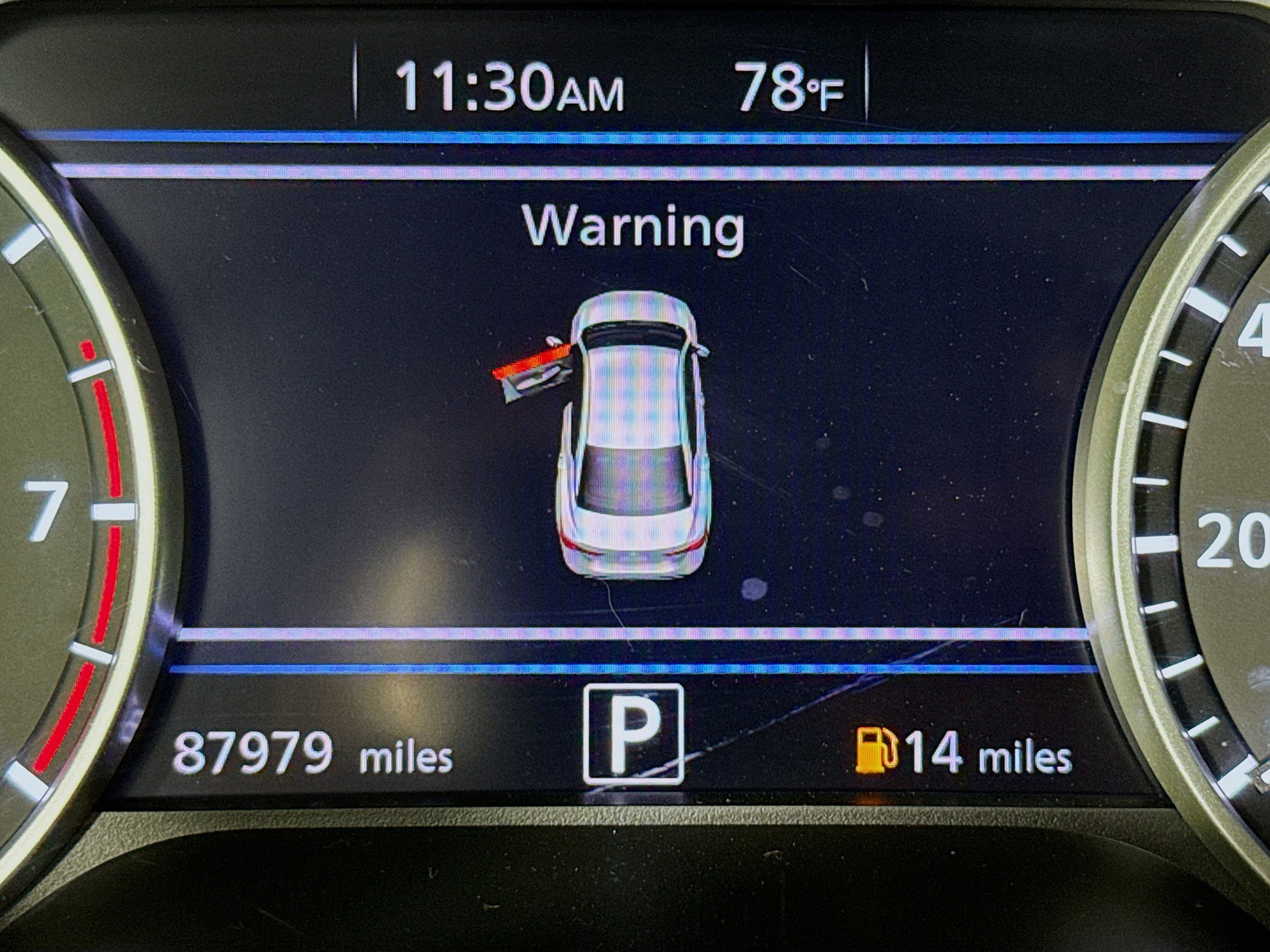 Used 2020 Nissan Sentra SR w/ Electronics Package FWD image 14