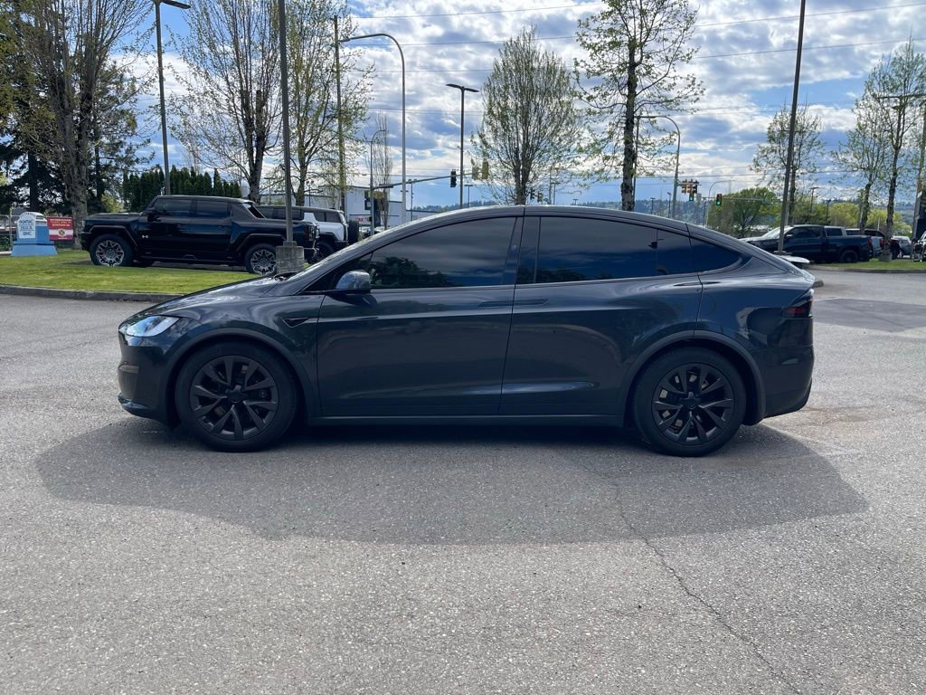 Used 2024 Tesla Model X AWD/4WD image 2