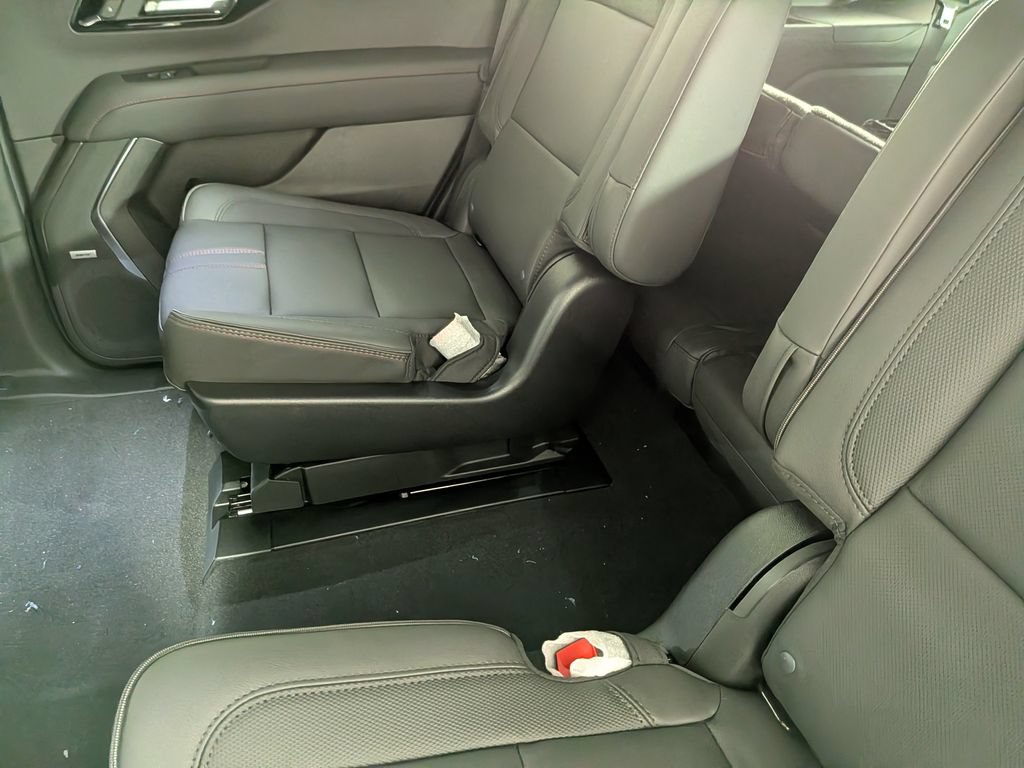 New 2026 Chevrolet Tahoe RST w/ RST Capability Package AWD/4WD image 32