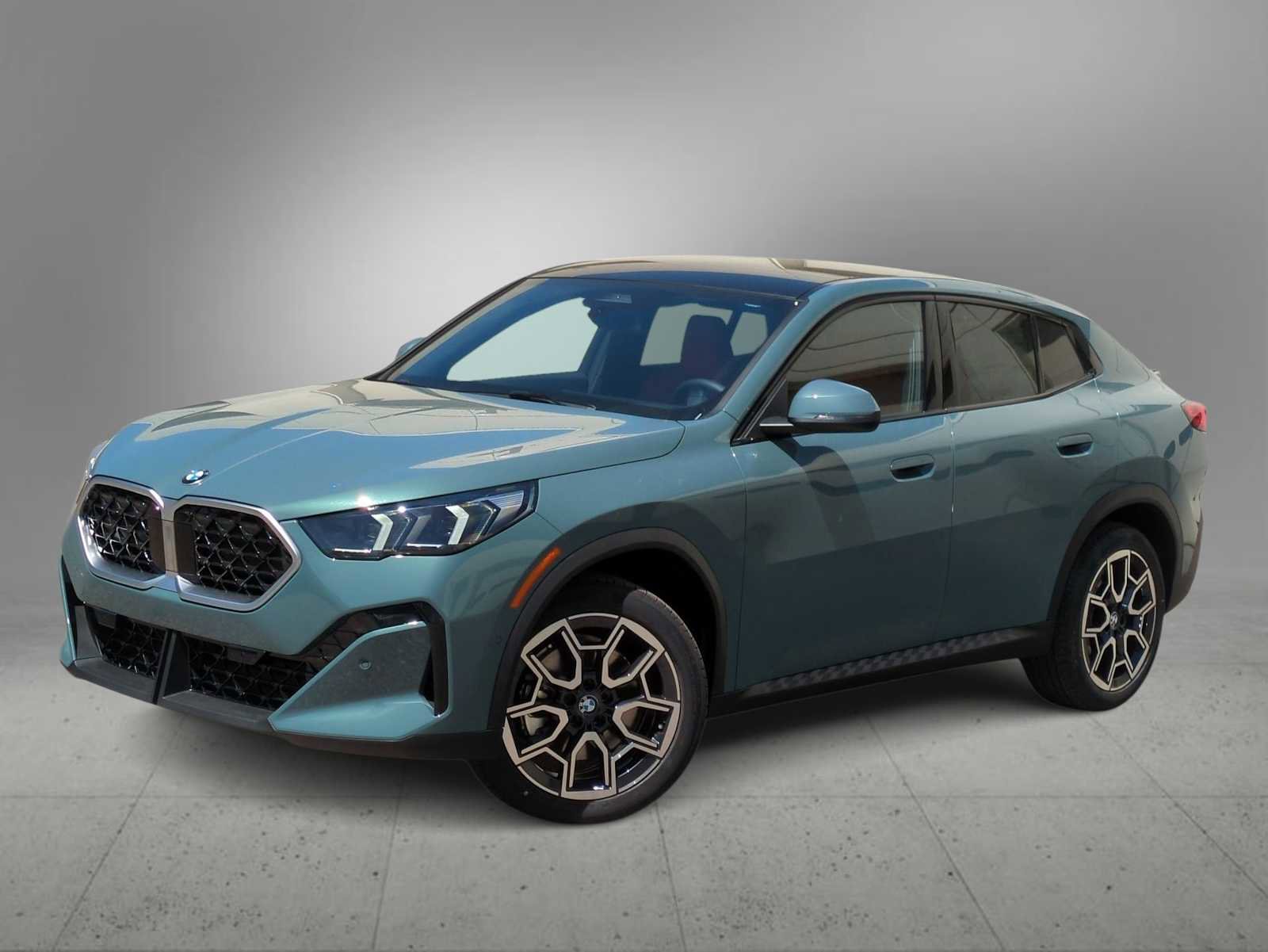 New 2025 BMW X2 xDrive28i w/ Convenience Package image 1