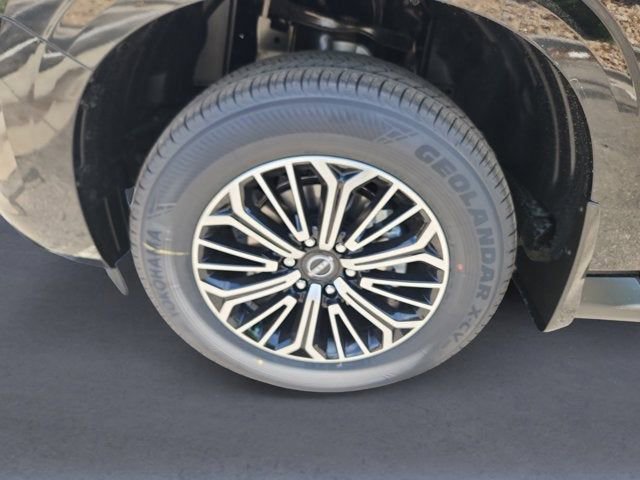 New 2025 Nissan Armada Platinum w/ Convenience Package image 14