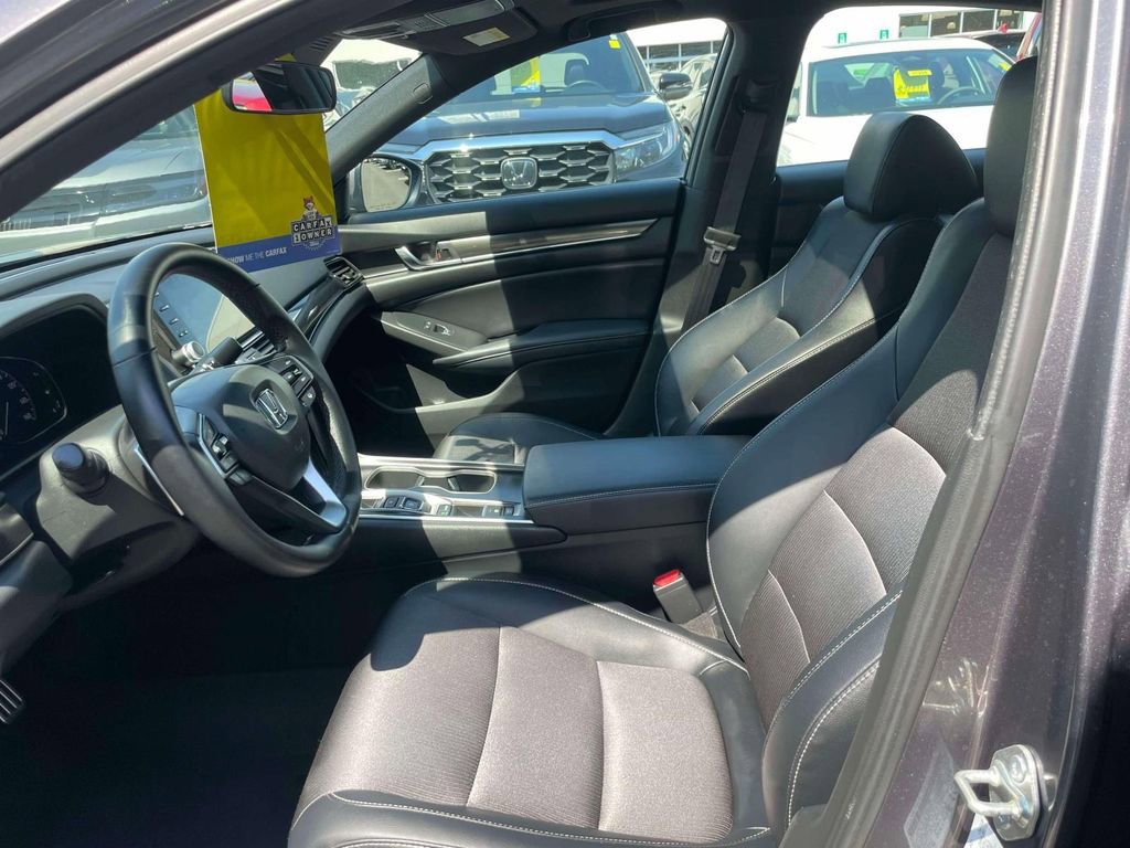 Certified 2018 Honda Accord Sport image 14