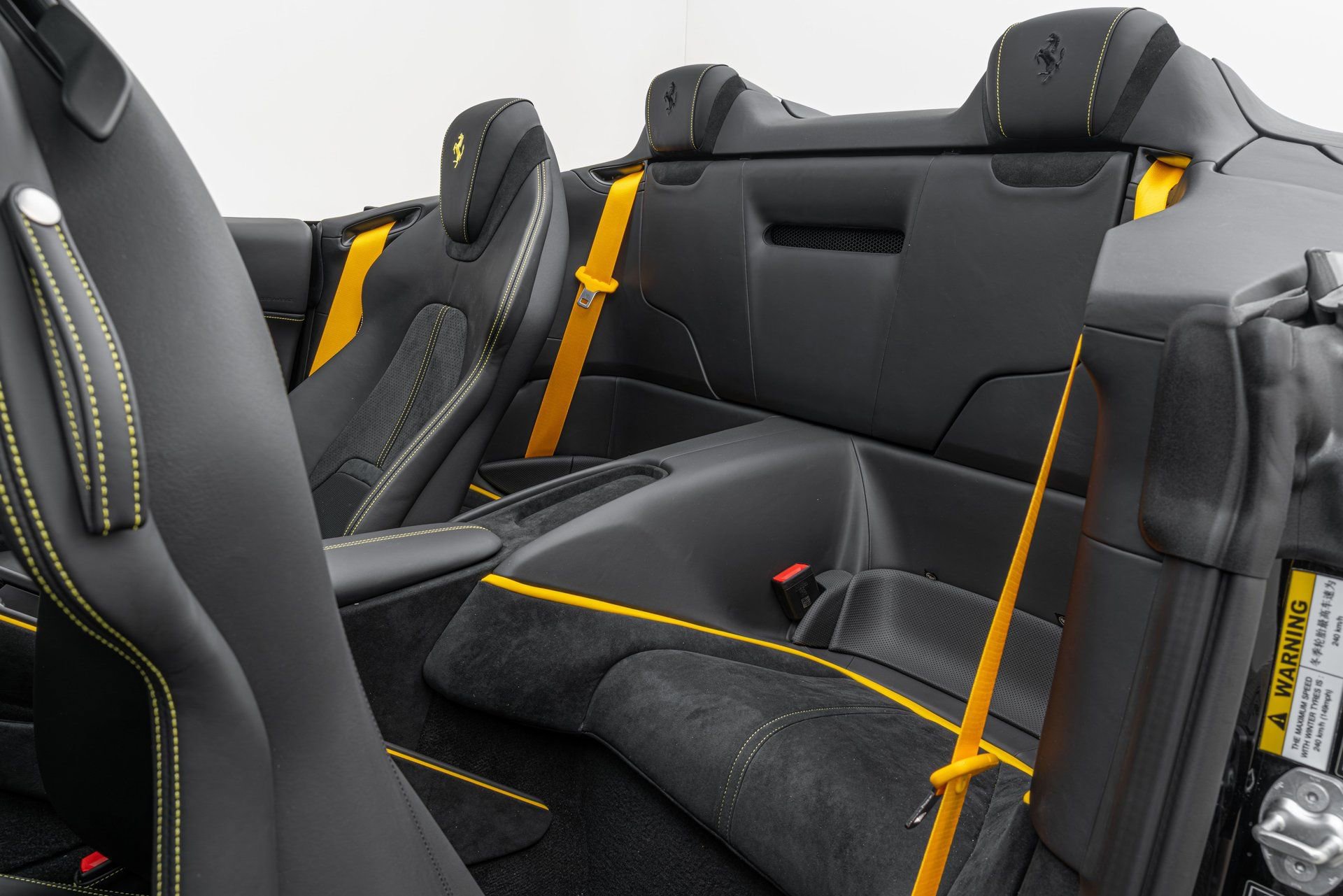 Certified 2025 Ferrari Roma Spider RWD image 54