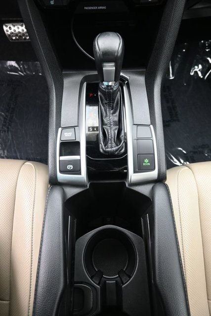Used 2019 Honda Civic Touring image 19