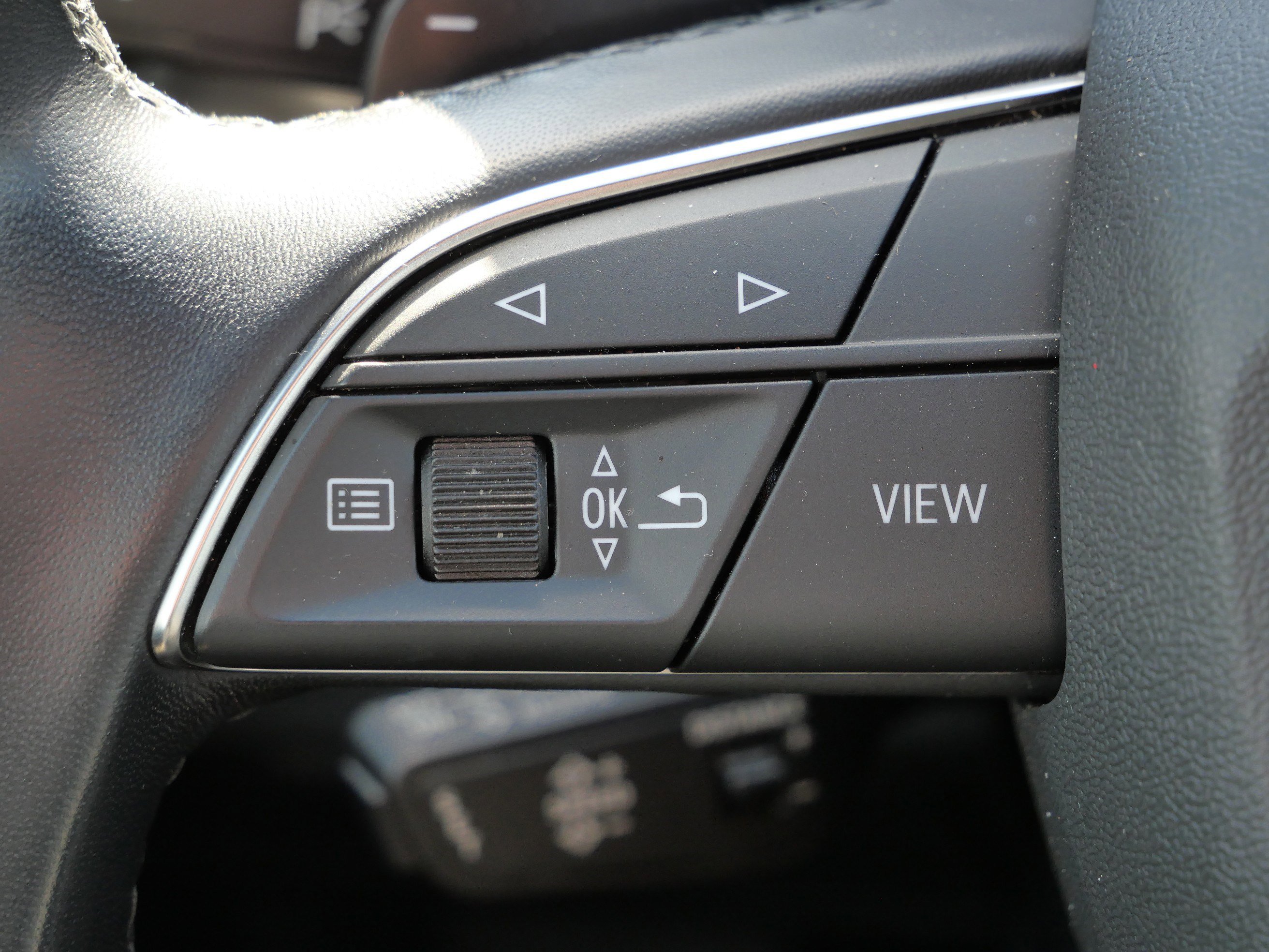 Used 2023 Audi Q3 2.0T Premium Plus w/ Premium Plus Package image 33