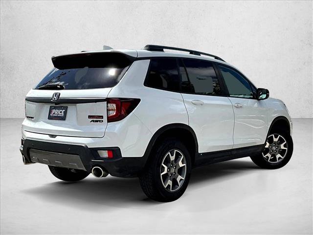 Used 2022 Honda Passport TrailSport image 2