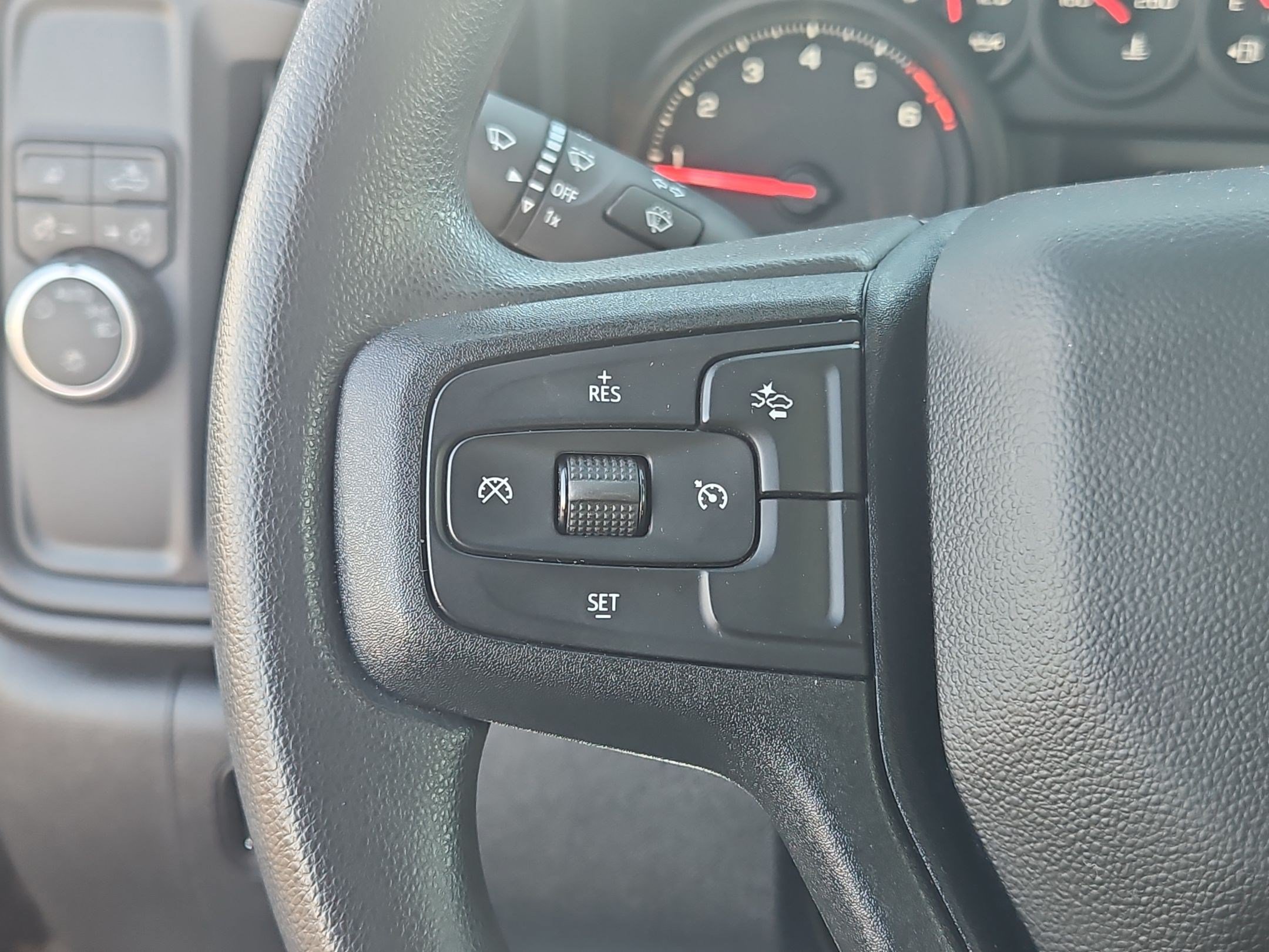 Certified 2024 Chevrolet Silverado 2500 Custom w/ Custom Value Package RWD image 16
