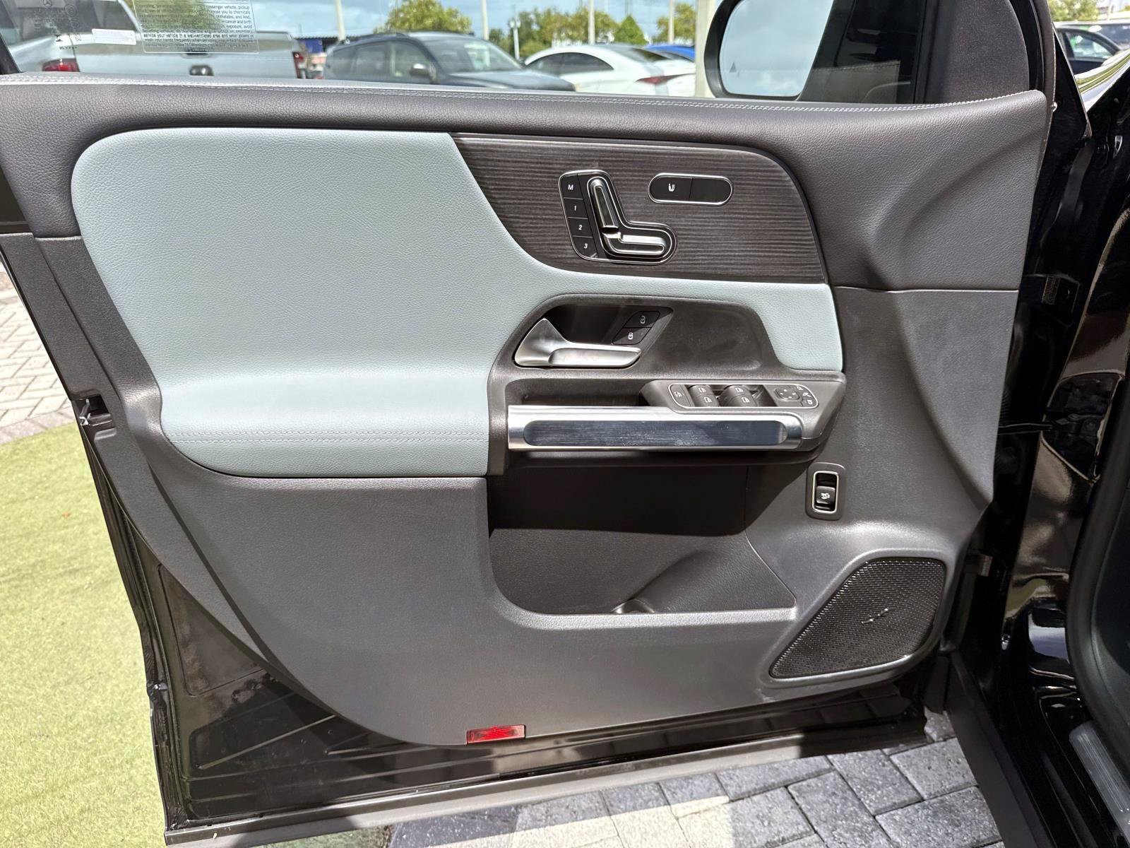 New 2026 Mercedes-Benz GLB 250 image 17