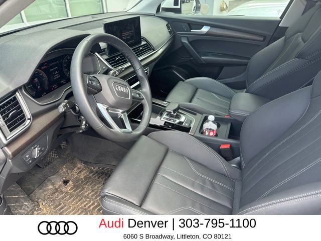 Certified 2024 Audi Q5 e Premium w/ Convenience Package AWD/4WD image 6